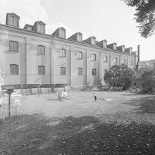 Tantogatan 43. F.d. Tanto Sockerbruk som lades ner 1956. Nu Tantogatan 73, kv. Kulltorp