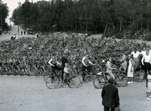 Flatenbadet: Cykelparkering i juli 1934