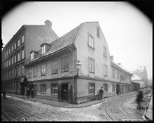 Hörnet av Adolf Fredriks Kyrkogata och Luntmakargatan