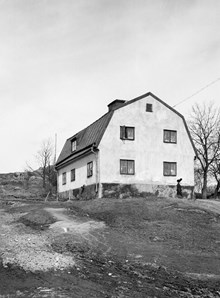 Bondegatan 54. Huset låg mellan dåv. kv. Persikan och Aprikosen nära dåv. Skånegatan. Nuv. kv. Persikan