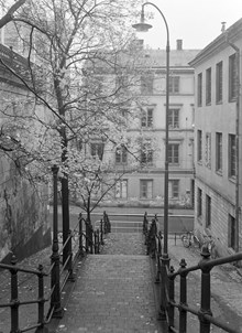 Högbergsgatan 57 före rivning 1950, vy från Kvarngatan
