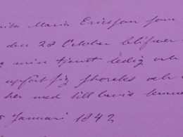 Handskriven text från polisens anteckningar där Maria Ericsson anmäler sin arbetsgivare