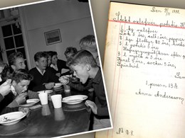 Pojkar äter soppa i skolmatsal, samt en handskriven måltidsmeny i skrivstil.