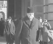 Kort filmsekvens med Hjalmar Branting 1920