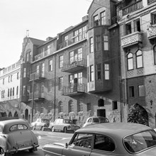 Uggelviksgatan 7 - 11 från vänster