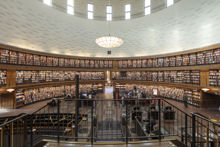 Utlåningshallen i Stockholms stadsbibliotek