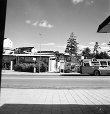 Buss vid tunnelbanestationen Hässelby strand