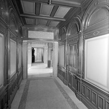 Interiör från förstuga i bottenvåningen, Linnégatan 85