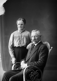 Grupporträtt med Carl Palmberg och hans hustru