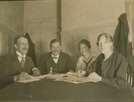 Telefonisterna skriver ett förslag till kollektivavtal 1922