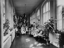 Barn på Allmänna barnsjukhuset, Norrtullsgatan 14