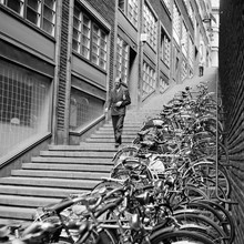 Cykelparkering i trappan mellan Kungsgatan och Malmskillnadsgatan
