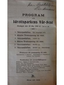 Stockholms Allmänna Velocipedklubb anordnar en ”velocipedtäfvlan” 1899