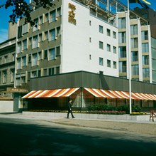 Nybyggda Park Hotel, Karlavägen 43