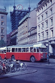 Brunkebergstorg, nordöstra delen. Telefontornet ligger vid Malmskillnadsgatan 30, tornet revs efter brand 1952