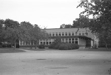 Bromma gymnasium. Matsalsbyggnad