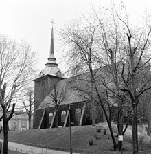 Allhelgonakyrkan i Helgalunden. Exteriör av kyrkan