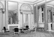 Gustav Adolfs Torg 1, Utrikesdepartementets nya lokaler (Arvfurstens palats). Röda salongen, interiör