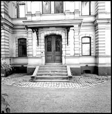 Brahegatan 47-49. Wallenbergs villa. Port på norra sidan