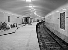 Fridhemsplans tunnelbanestation. Interiör vid vänthall och plattform. Den västra grenen, Kungsgatan/Hötorget - Vällingby invigdes 26.10.1952