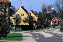 Äppelviken, Äppelvikstorget/Asplundsvägen med Västerledskyrkan till höger