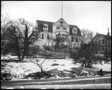 Verner von Heidenstams villa på Djurgården vintertid