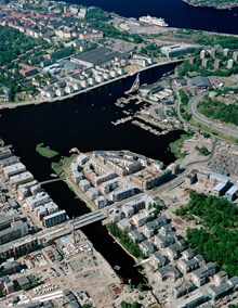 Flygfoto över Hammarby sjöstad och Södermalm