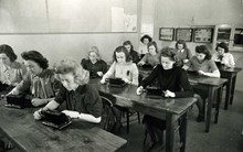 Bar-Lock-Institutet, 1942
