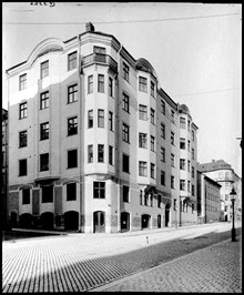 Hörnet Kaptensgatan 19 t.v. och Grevgatan 7