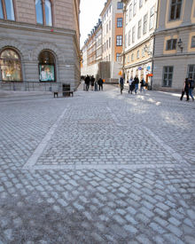 Stadens Inre Norreport, markerad i dagens stenläggning