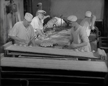 Bland hantverkare i Stockholm: Bageri (1939)