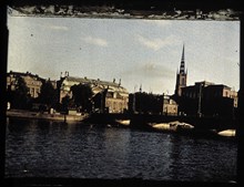 Vasabron och Riddarhuset från Strömgatan. I fonden Riddarholmskyrkan