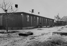 Nödbostäder i Eriksdalslunden på den plats där nu Eriksdalsskolan står