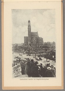 Bondetåget 1914. Dalkarlarna samlas vid Engelbrektskyrkan
