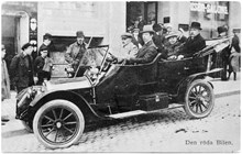 Succé för röda bilen i valrörelsen 1911