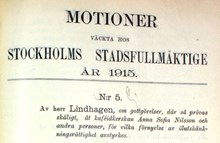 Motion om gottgörelser, där så prövas skäligt, åt kaféidkerskan Anna Sofia Nilsson och andra personer, för vilka förnyelse av ölutskänkningsrättighet avstyrkes - Stadsfullmäktige 1915