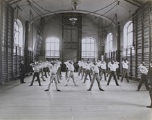 Gymnastiserande brandmän, sekelskiftet 1900