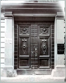 Portal till huset Drottninggatan 65