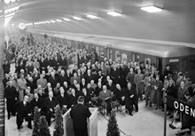 Odenplan. Prins Bertil inviger Odenplans tunnelbanestation. (Den västra grenen av tunnelbanan invigs, Kungsgatan/Hötorget -Vällingby, 1952-10-26)