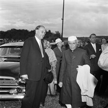 Statsminister Tage Erlander tillsammans med Indiens förste premiärminister Jawaharlal Nehru