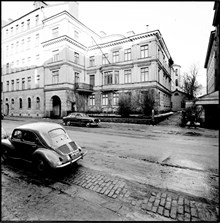 Östermalmsgatan 39, Bernadotteska huset. Exteriör