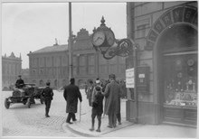 Tornbergs ur vid Gustav Adolfs torg 1914