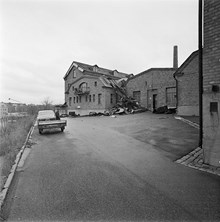 Fabrik vid Bällstavägen. Från nordväst. Bällstavägen 11