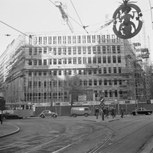 Kontorshus på Birger Jarlsgatan 6 under uppförande