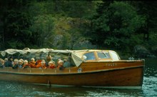 Barnens ö: På tur med Valen - Barnens Ö:s egen båt