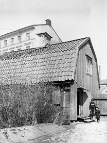 Skånegatan 116, gårdssidan. Kv. Järnet i fonden