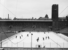 Ishockeyträning på Stadion