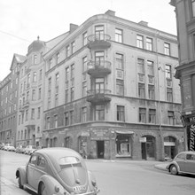 Hörnet Styrmansgatan 10 t.v. och Riddargatan 35