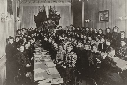 Fotografi från den första socialdemokratisk kvinnokonferensen 1907