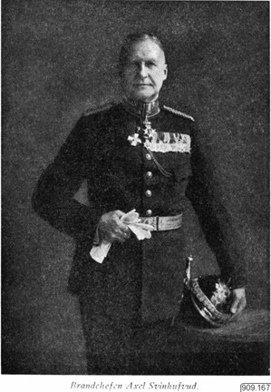 Axel Svinhufvud, född 18 augusti 1867, Västerås, död 16 december 1939, brandchef och löjtnant. 